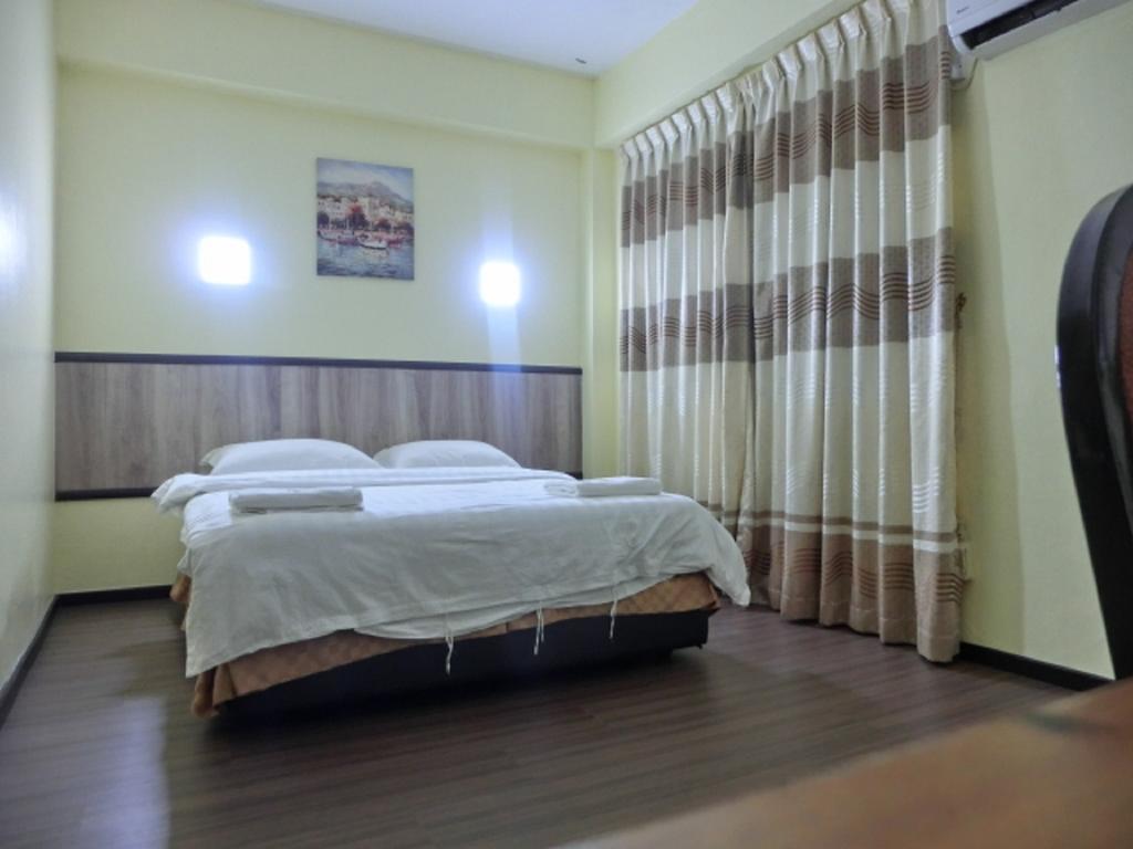 The Garden Inn Miri Δωμάτιο φωτογραφία